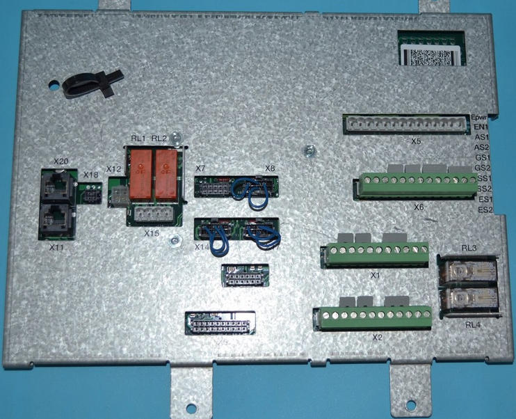 怎样实现ABB机器人的紧急停止、自动停止及常规停止？