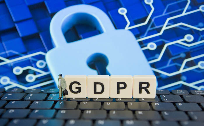 欧盟在2018年出台了有史以来最严厉的GDPR（《一般数据保护法案》），把网络数据保护上升到前所未有的高度